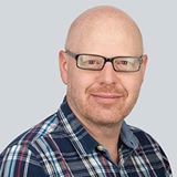 Adam Davies, Investrum